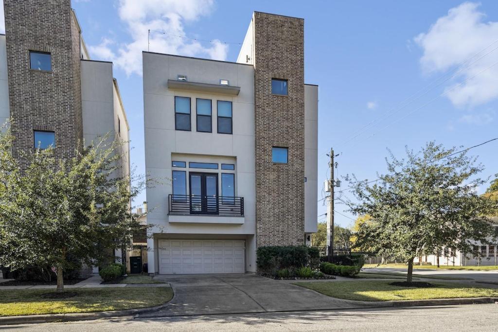 Stoic Sanctuary @ East Downtown Apartment Houston Exterior photo